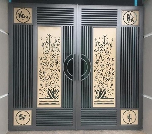 Mẫu cổng 2 cánh hiện đại pha nghệ thuật CNC vạn sự như ý