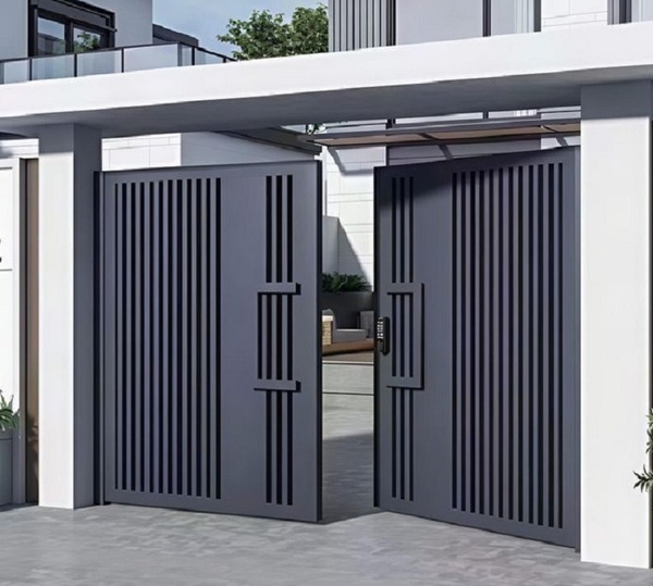Mẫu 6: Cổng sắt 2 cánh sắt hộp nan thẳng, thiết kế hiện đại, bền đẹp